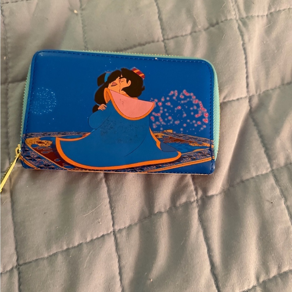 Disney Loungefly Aladdin Princess Zip Around Wallet - Picture 2 of 4